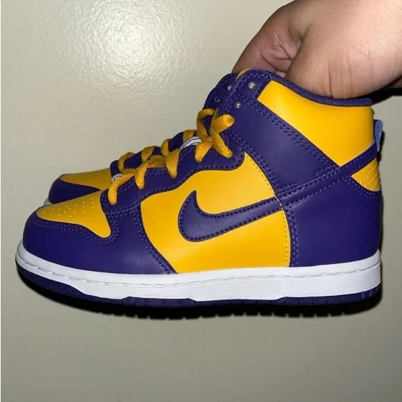 Nike Dunk High Lakers - Picture 3 of 7